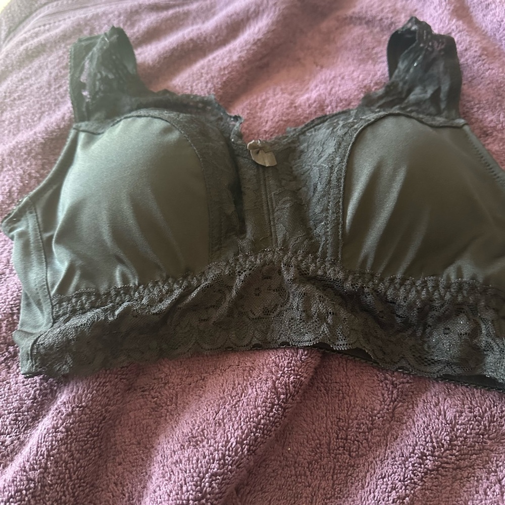 Rhonda Shear Black Comfort Bra Intimates